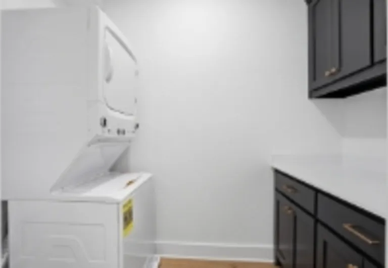3323 S University Dr — Photo 23