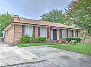 1303 Kingsport Rd, Greensboro, NC 27406