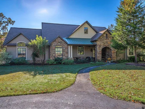 8251 Toler Point, Larue, TX 75770