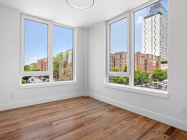 2136 Bedford Ave #4A — Photo 4