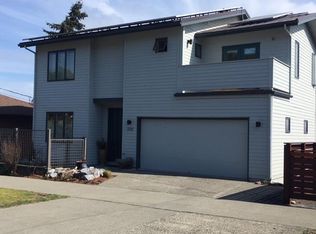 2742 36th Ave SW #B, Seattle, WA 98126