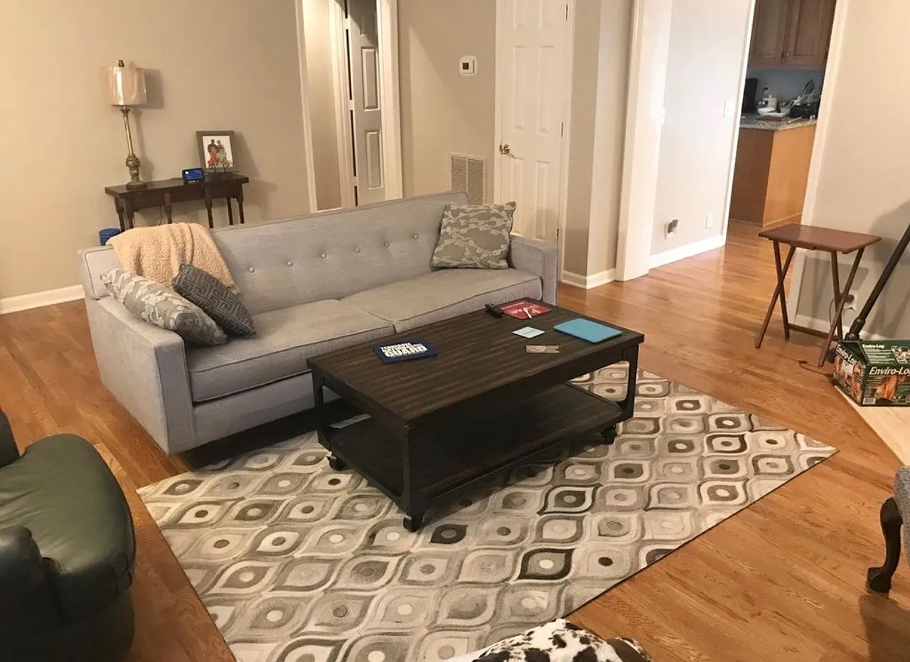 2 bed, 1344 sqft, $2,350 — Photo 2