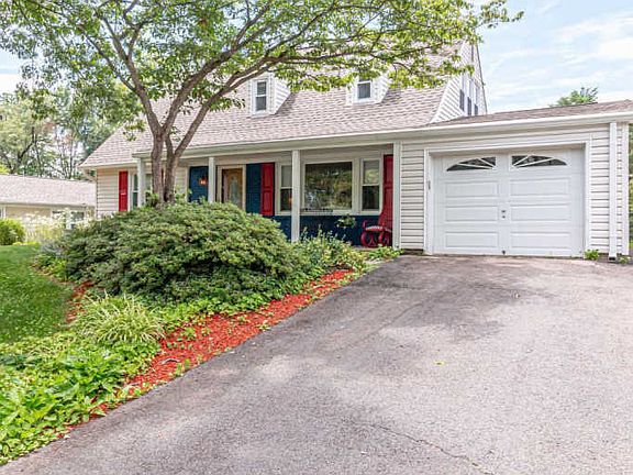 4th image of 12822 Point Pleasant Dr