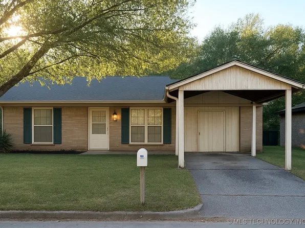 6120 N Wheeling Ave, Tulsa, OK 74130