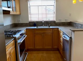 913 17th St APT 1, Santa Monica, CA 90403