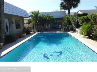 1916 NE 7th St, Deerfield Beach, FL 33441
