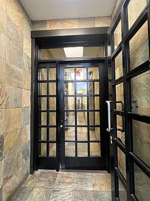 Rented by Oxford Property Group | media 19