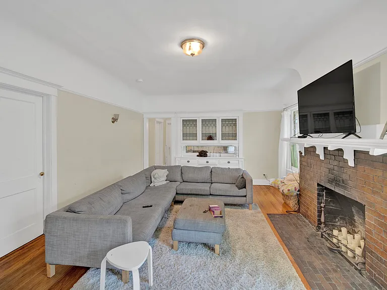 826 Hamlin St — Photo 28