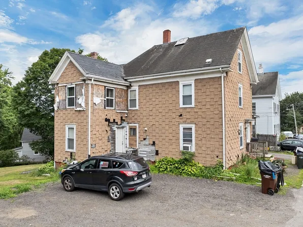 19 Prospect St, Amesbury, MA 01913