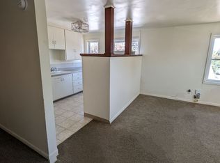 190 SE Mill St APT 8, Dallas, OR 97338