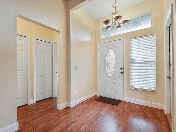 2nd image of 1106 Tyler Lake Cir
