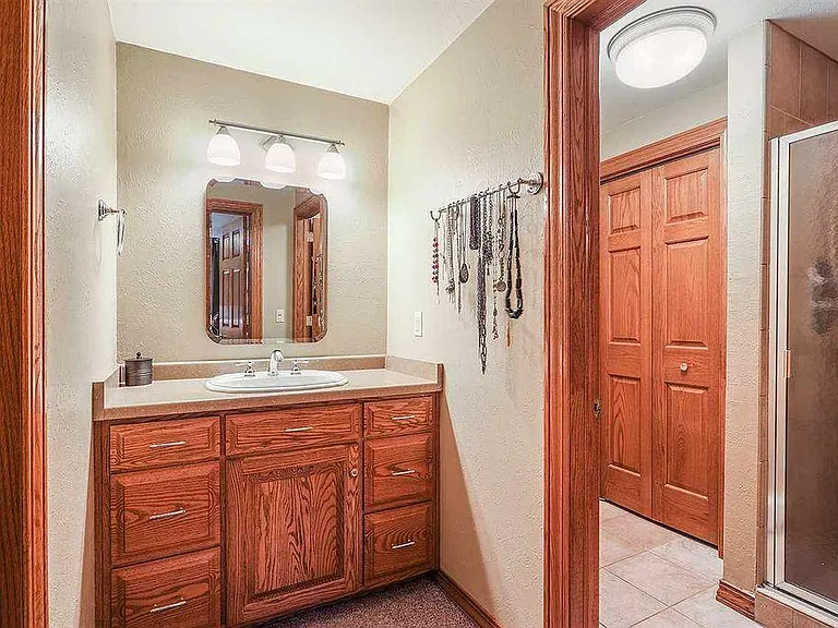 2560 Dunbar Ln — Photo 30
