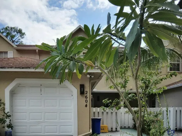 2604 N Maplewood Drive, Greenacres, FL 33415
