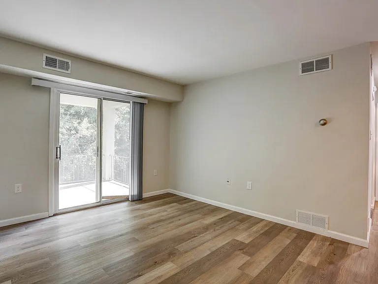 957 Avila Rd — Photo 9