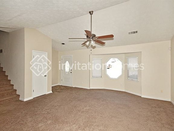 3rd image of 4166 Jami Ln