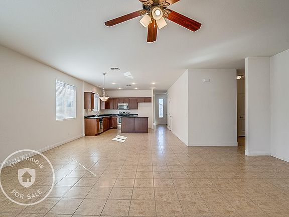3rd image of 1792 W Loemann Dr