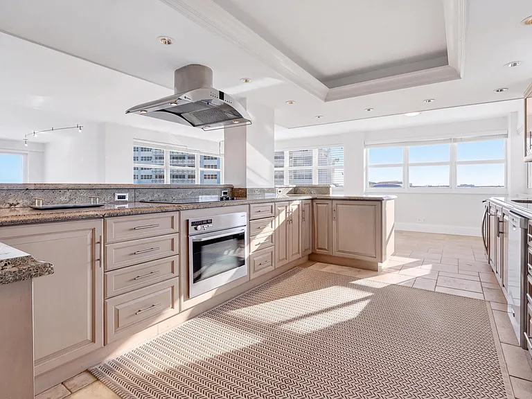 2000 S Ocean Dr #701 — Photo 13