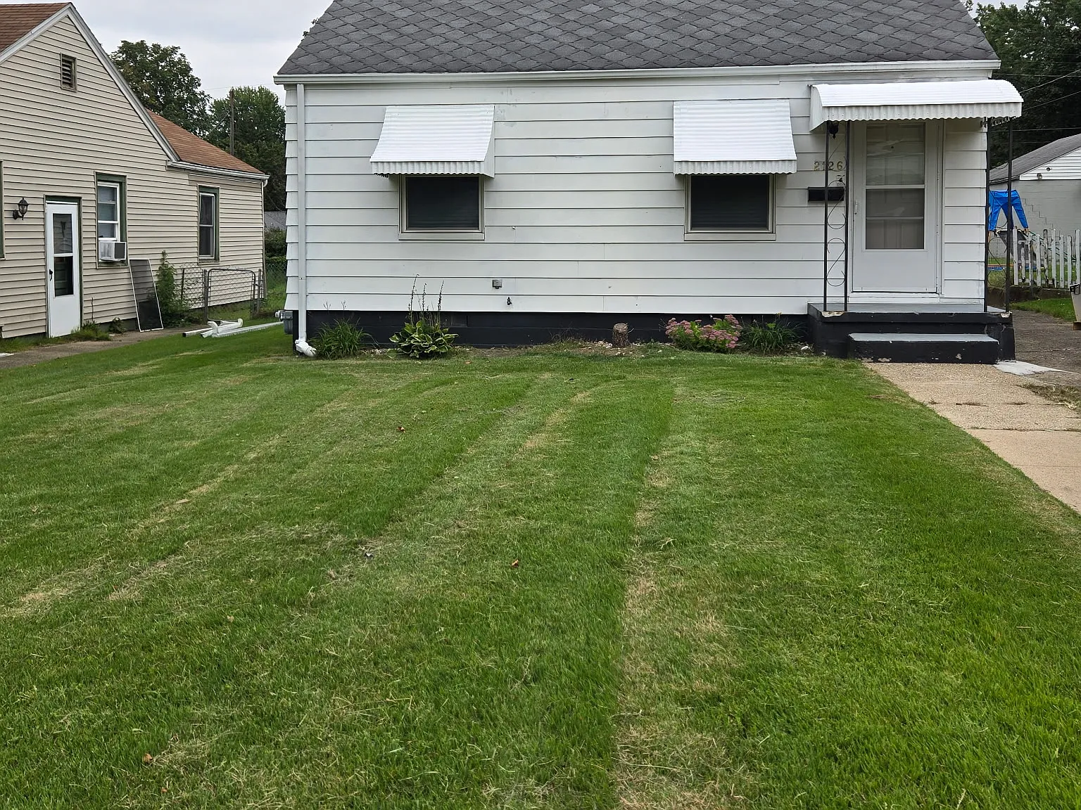 2 bed, 750 sqft, $1,350 — Photo 1