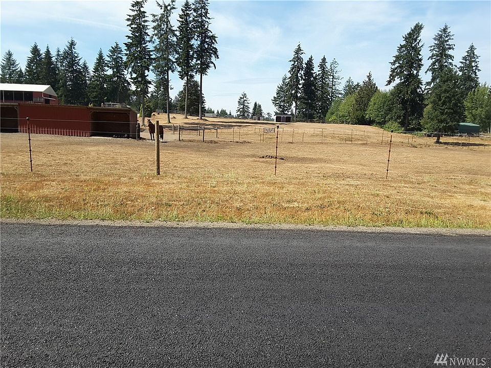 2nd image of 8201 NW 155th St