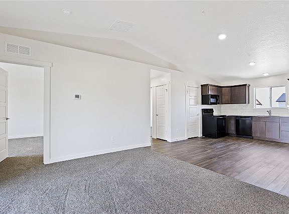 5th image of 523 Rooster Ln APT 103