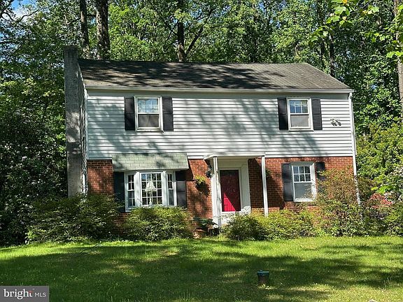 3rd image of 1950 Terwood Rd