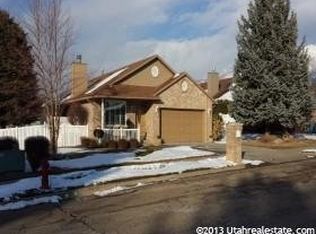 860 E 5700 S, South Ogden, UT 84405