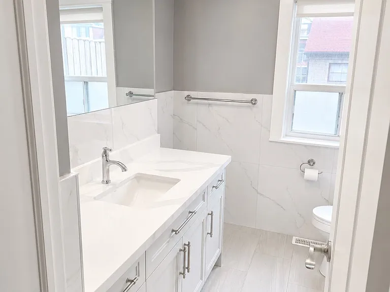 319 Clinton St — Photo 10