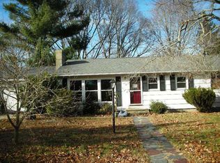 138 Sunnybrook Dr, North Kingstown, RI 02852