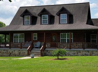 181 Foothills Rd, Pikeville, TN 37367