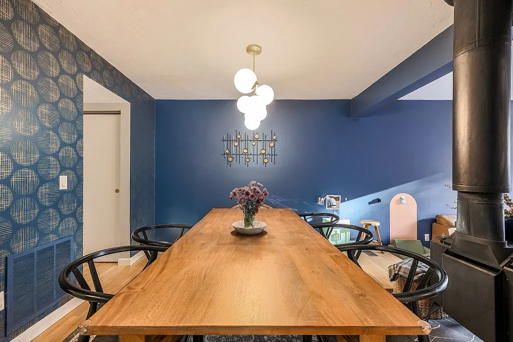 3 bed, 2.5 bath, 1948 sqft, $4,475 — Photo 3