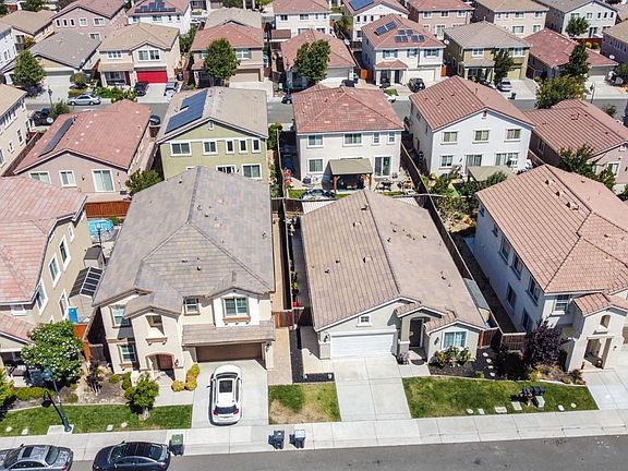 2nd image of 4526 Paseo Dr
