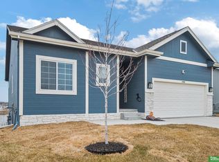 8418 S 179th St, Omaha, NE 68136