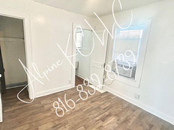 5th image of 1111 S Leslie Ave