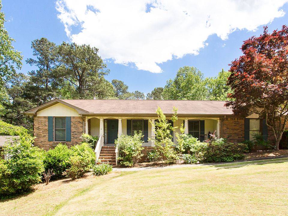 1st image of 3298 Oak Dr
