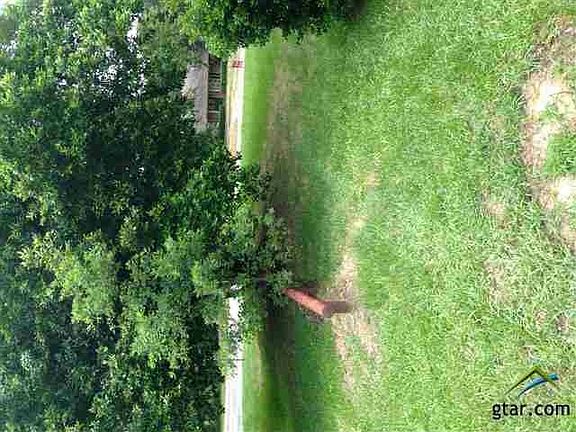 3rd image of 937 Mimosa Dr