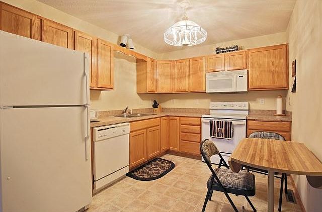2nd image of 2525 Cobble Hill Ct Unit K