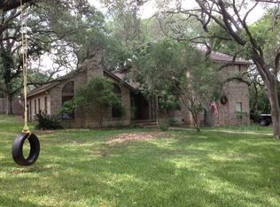 9091 Garden Ridge Dr, Garden Ridge, TX 78266