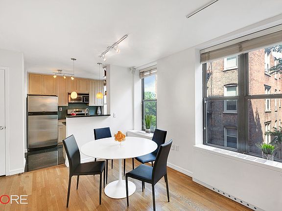2nd image of 317 W 95th St #D3