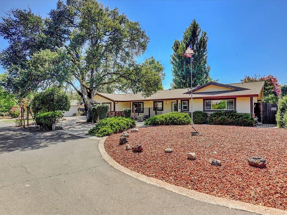 1st image of 406 Riverview Dr