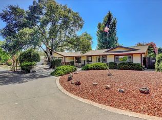 406 Riverview Dr, Auburn, CA 95603