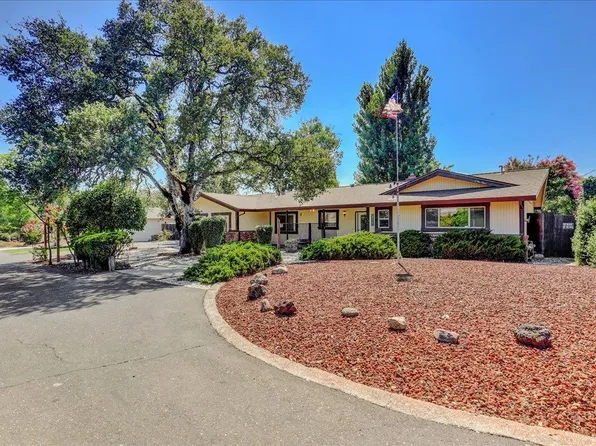 406 Riverview Dr, Auburn, CA 95603
