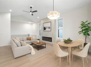 147 SE Marmot Grv NW, Calgary, AB T3R2G4