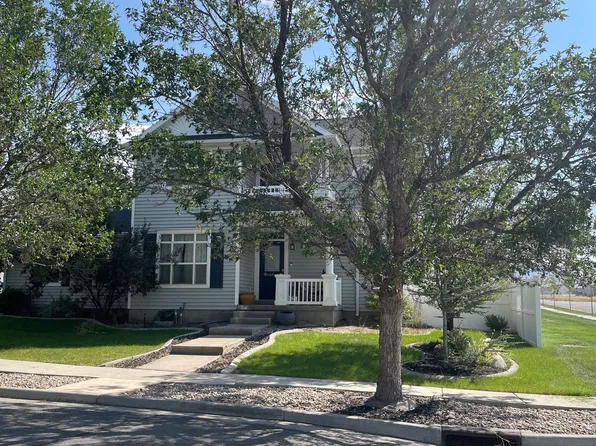 387 Dimaggio Dr, Tooele, UT 84074