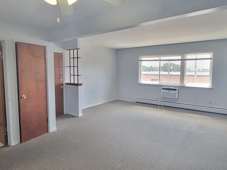 9220 Seymour Ave #2W — Photo 2