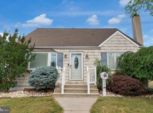 20 Bethany Ct, Hamilton, NJ 08610