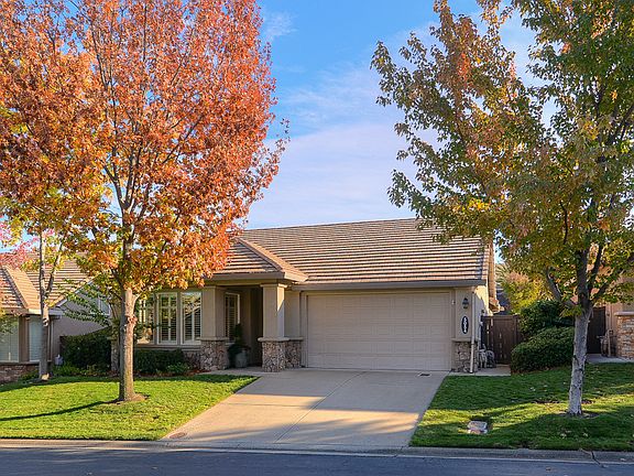 2nd image of 5054 Taylor Way