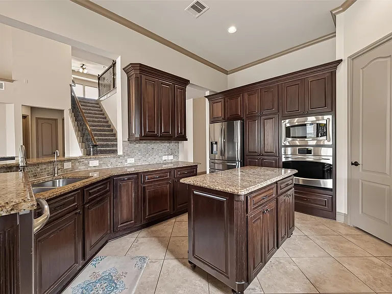 27411 Manor Falls Ln — Photo 17
