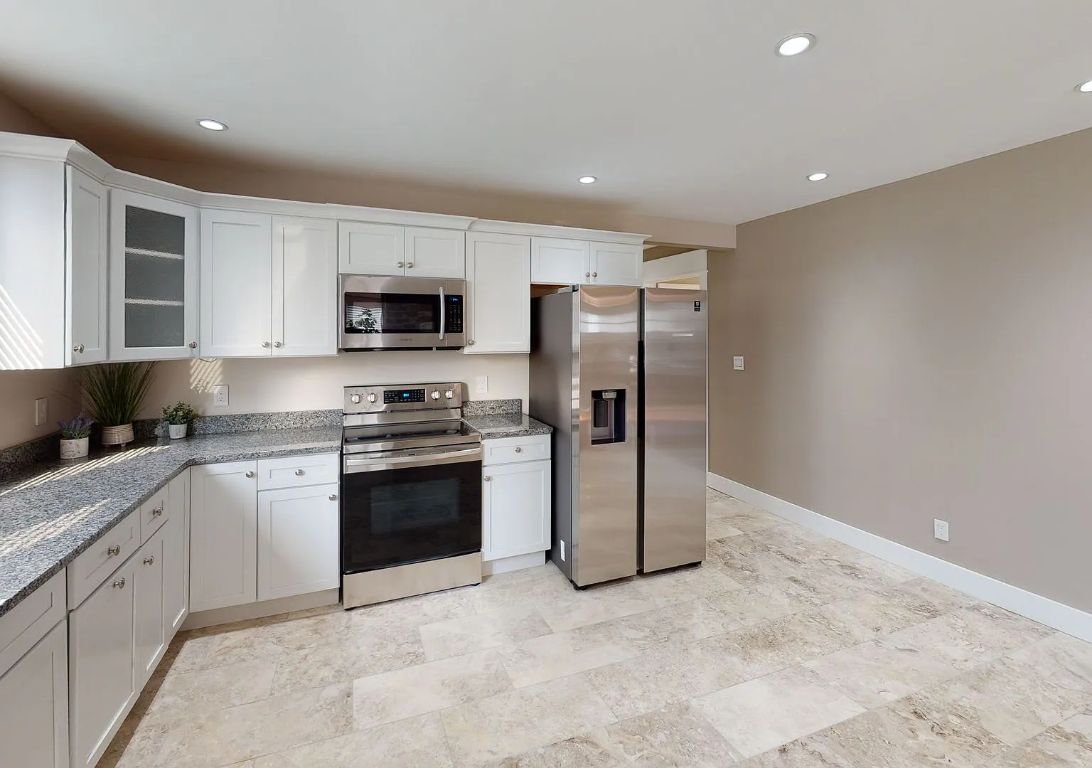 Waitlist for Aug2027Jul2028 Now Open! | 5BR/3BA in Fort Sanders | Off-Campus Housing — Photo 4