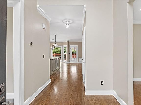 5th image of 2426 Watercrest Ter NW