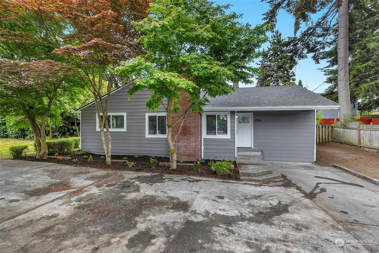 1245 S 312th Street photo 1